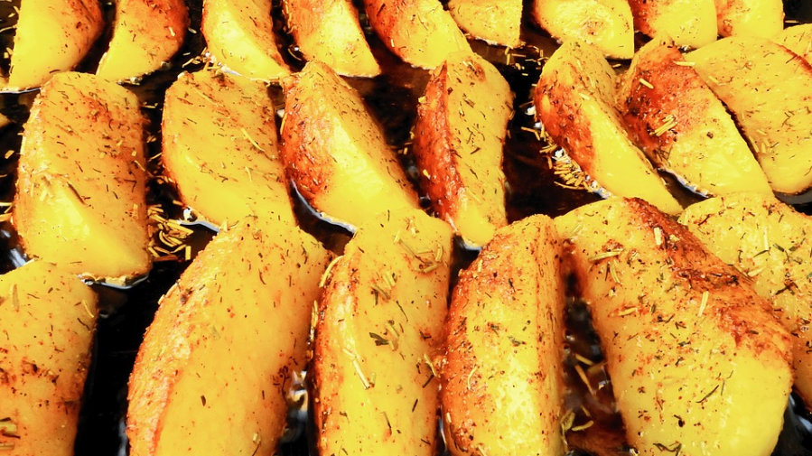 Pesto Potato Wedges
