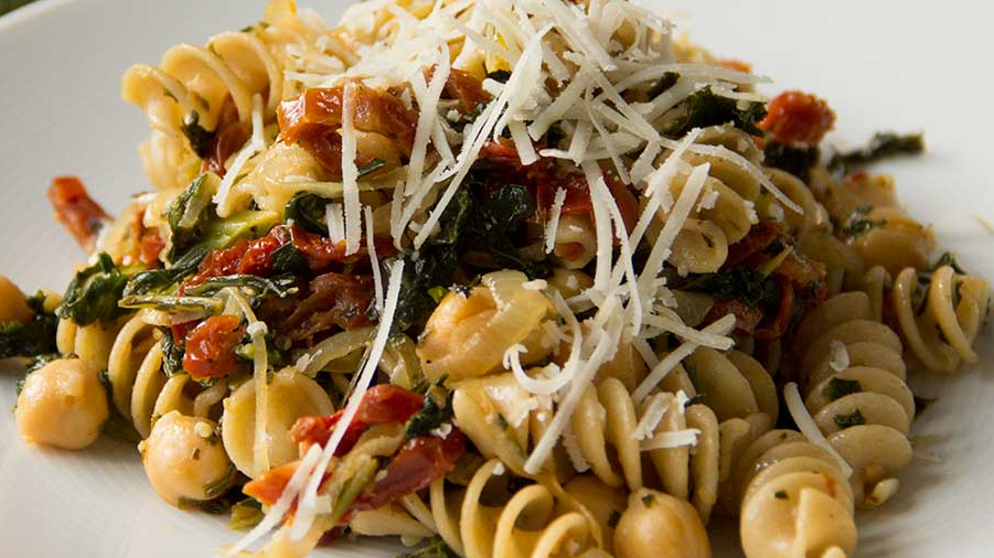 Pasta Of Chickpeas With Pancetta and Kale
