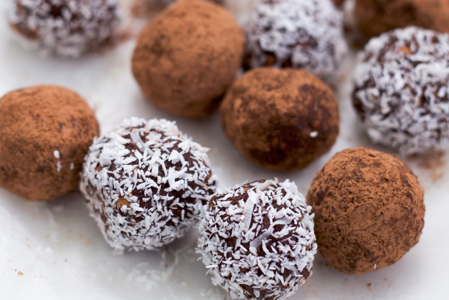 Chocolate & Date Balls