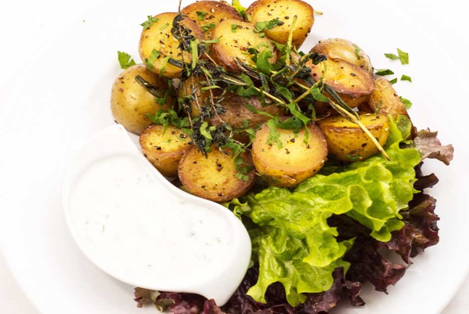 Grilled Potatoes With Buffalo Dressing