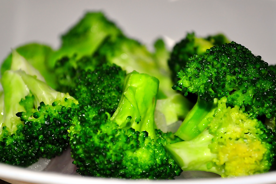 Roasted Garlic Lemon Broccoli