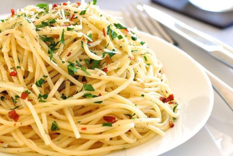 Spaghetti With Olive Oil And Garlic